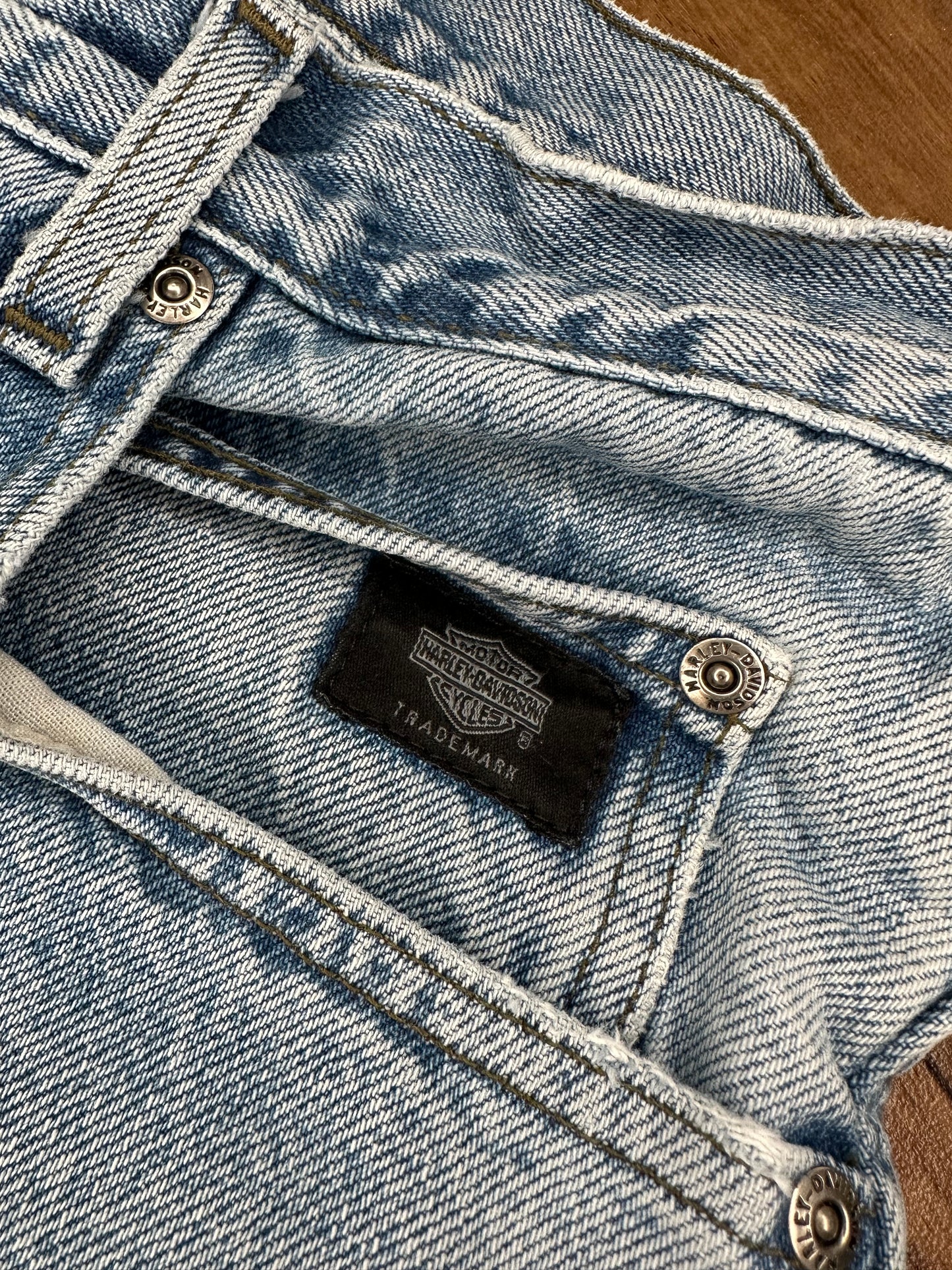 Aura Boy-Scout Light Denim